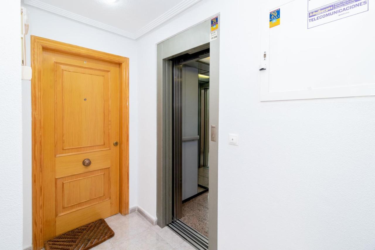 San Sebastian 22 Apartment ตอร์เรเวียคา ภายนอก รูปภาพ